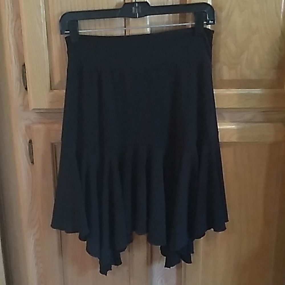 Iz Byer Sz L Black Handkerchief Skirt